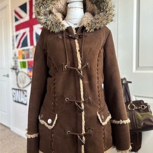 VINTAGE RARE Y2K Women’s Brown Faux-Shearling Toggle Coat with Hood